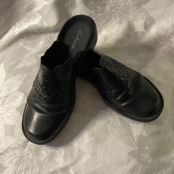 Clarks Shoes - Women’s Clark’s clogs